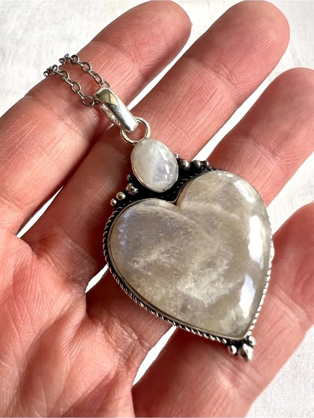 925 WHOA! AMAZING! Peach Moonstone w/ Blue Flash! Heart ❤️ Pendant Necklace